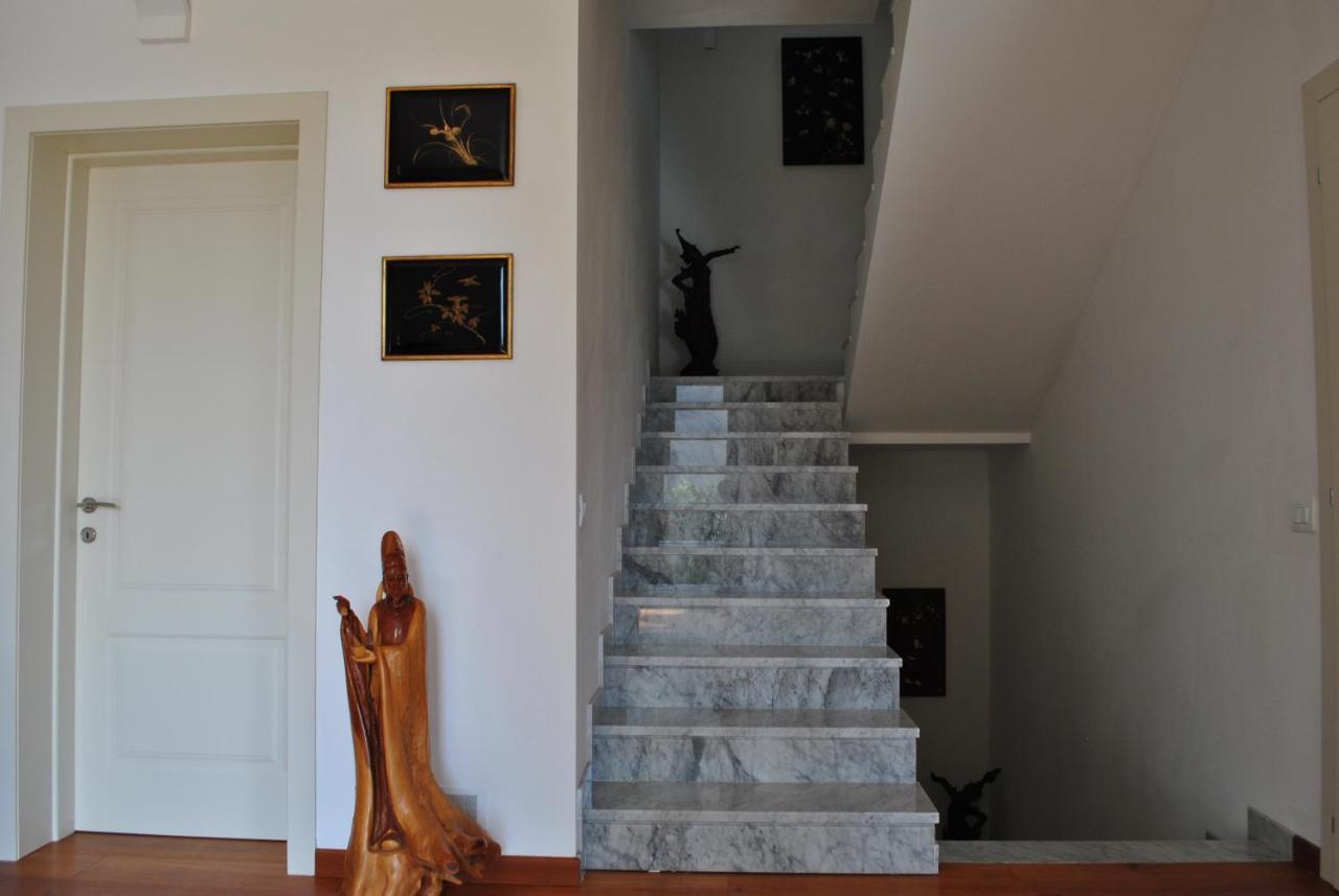 Villa Bianca A Few Steps By The Sea With Exclusive Garden & Jacuzzi ليفورنو المظهر الخارجي الصورة