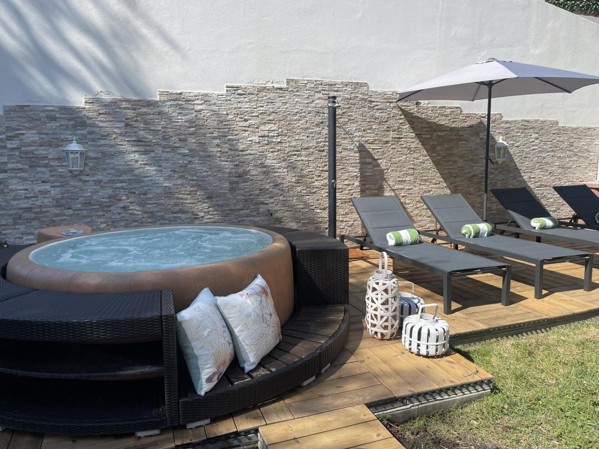 Villa Bianca A Few Steps By The Sea With Exclusive Garden & Jacuzzi ليفورنو المظهر الخارجي الصورة