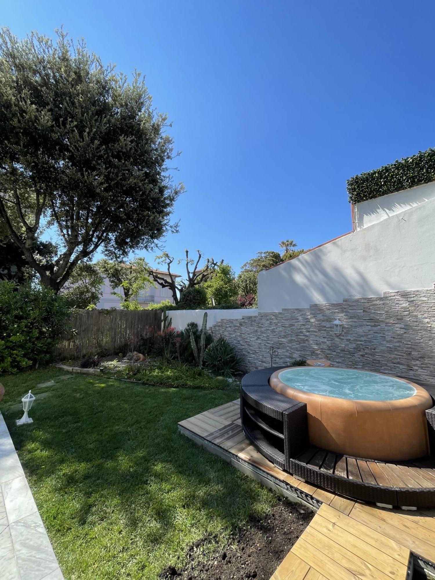 Villa Bianca A Few Steps By The Sea With Exclusive Garden & Jacuzzi ليفورنو المظهر الخارجي الصورة